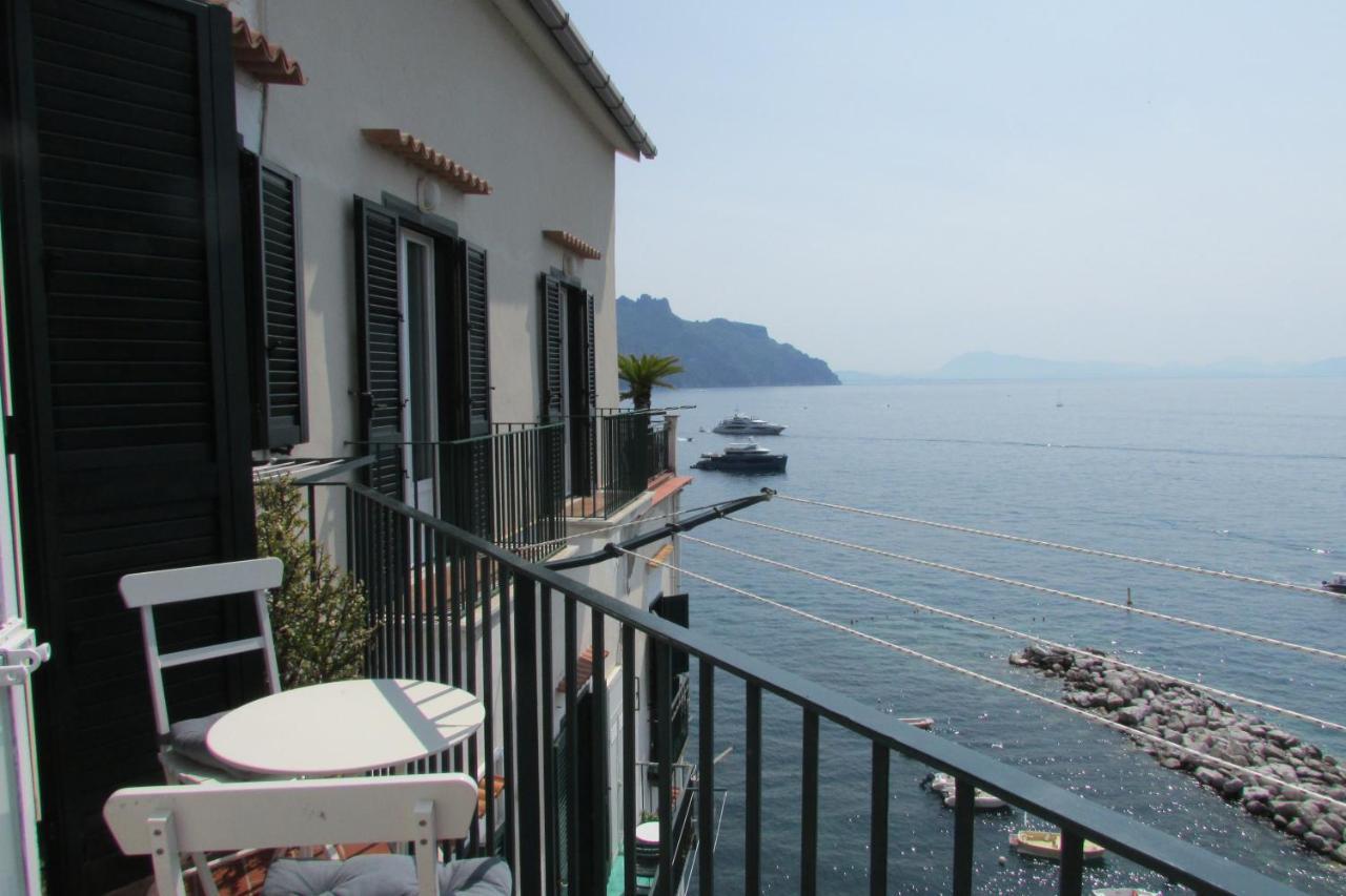 Domus Claudia Hotel Atrani Eksteriør billede
