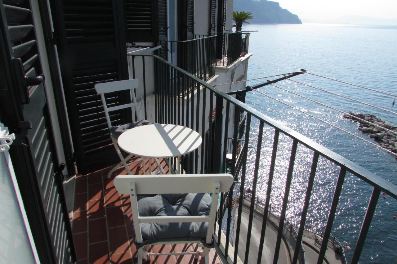 Domus Claudia Hotel Atrani Eksteriør billede