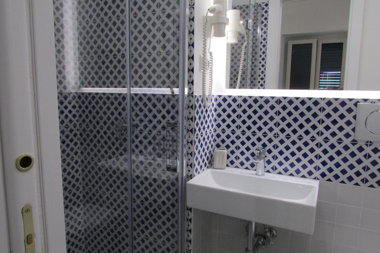 Domus Claudia Hotel Atrani Eksteriør billede