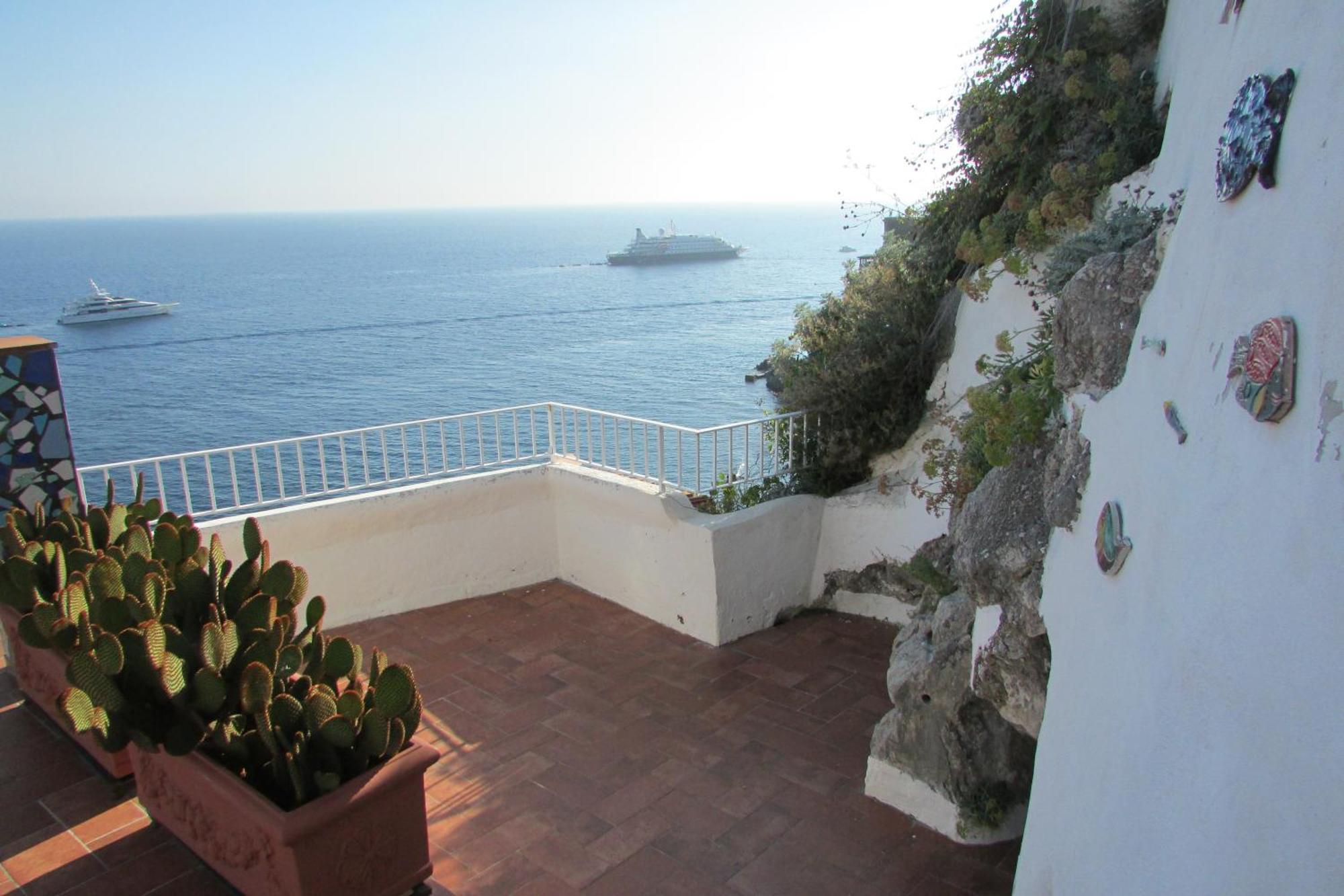Domus Claudia Hotel Atrani Eksteriør billede