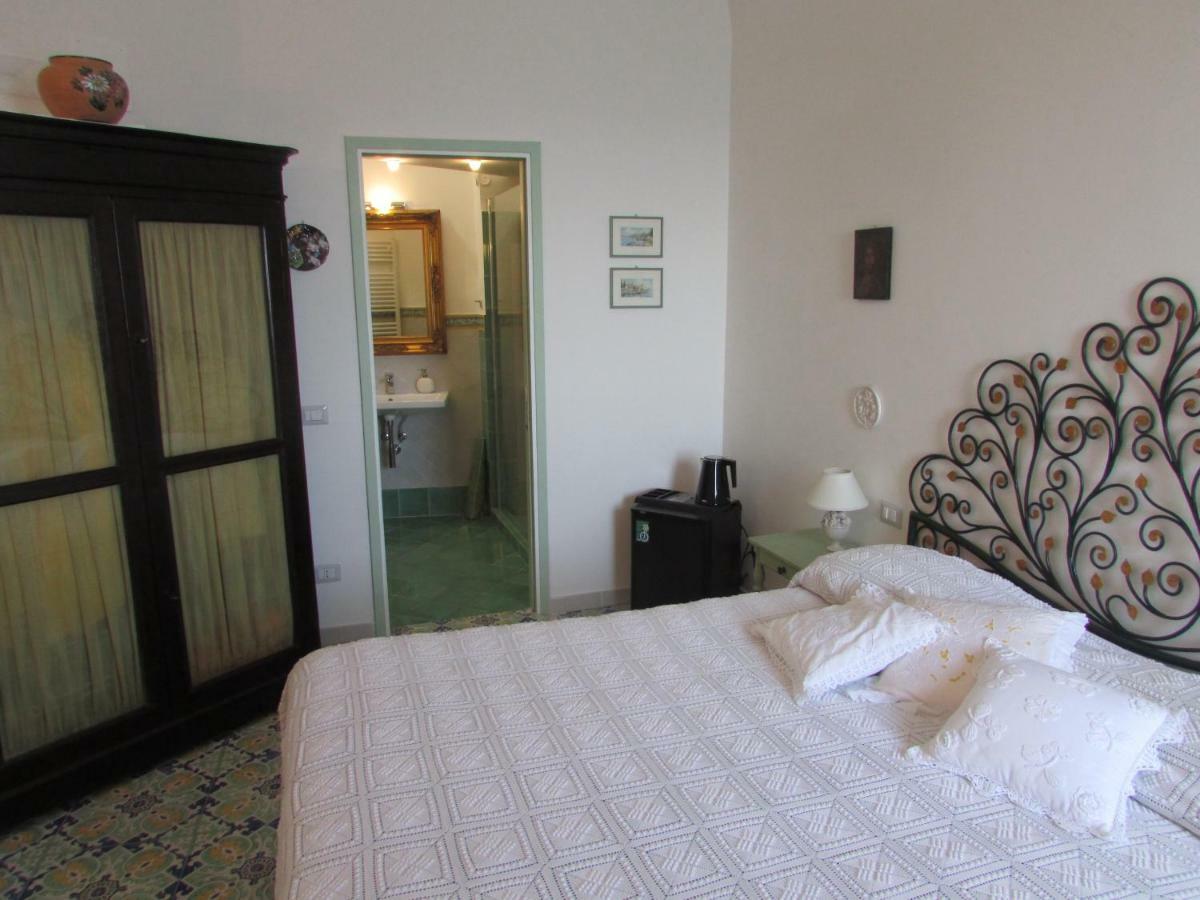 Domus Claudia Hotel Atrani Eksteriør billede